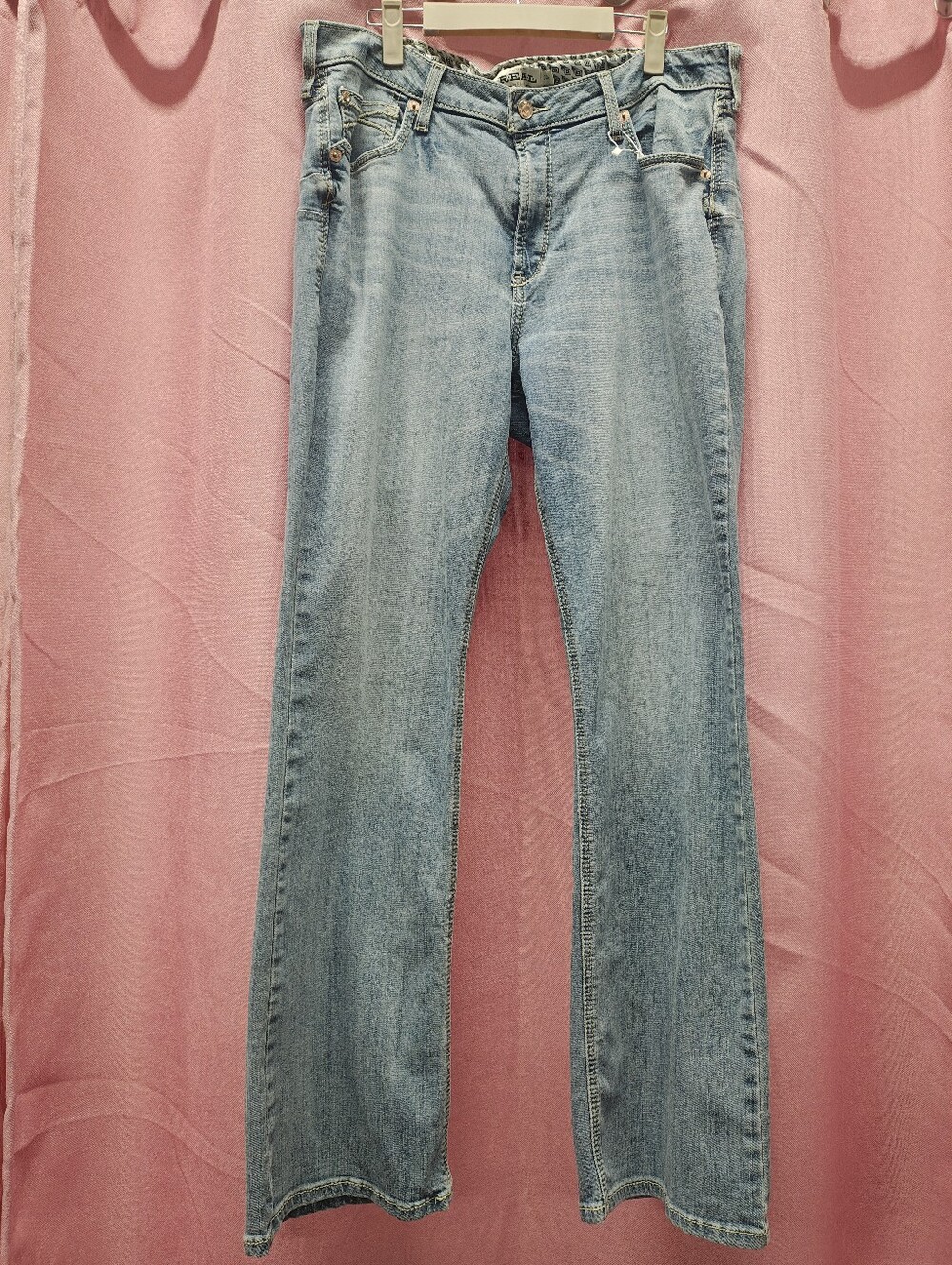 Ariat R.E.A.L  Denim Lightwash Bootcut Jeans Sz 33R